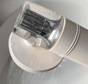 Filtrační sprchová hlavice na minerální a pí vodu